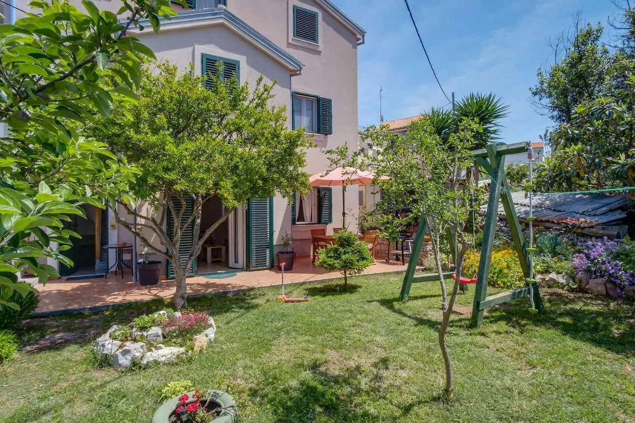 Dairos Apartment Mali Losinj